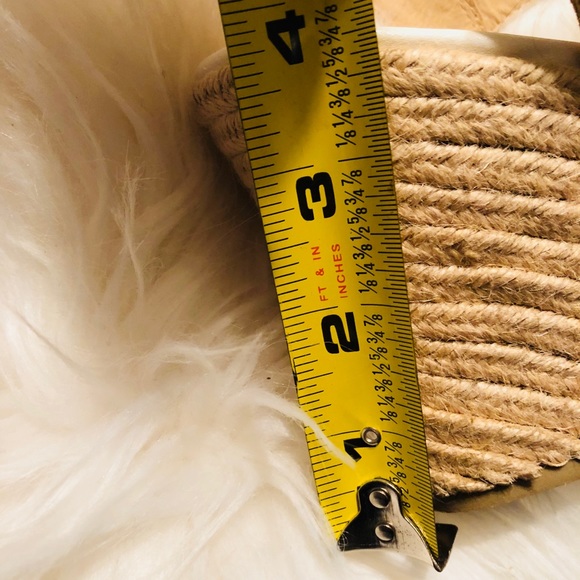 Sandals - Picture 5 of 7